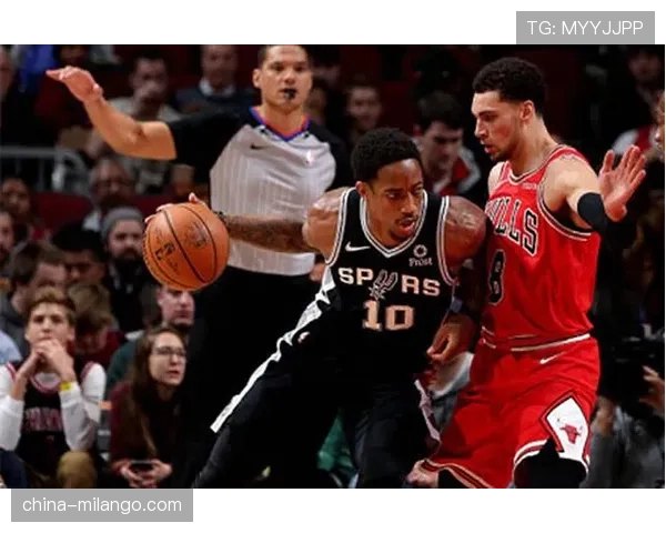 德罗赞背身单打效率提升显著 拉开与湖人詹姆斯的得分差距