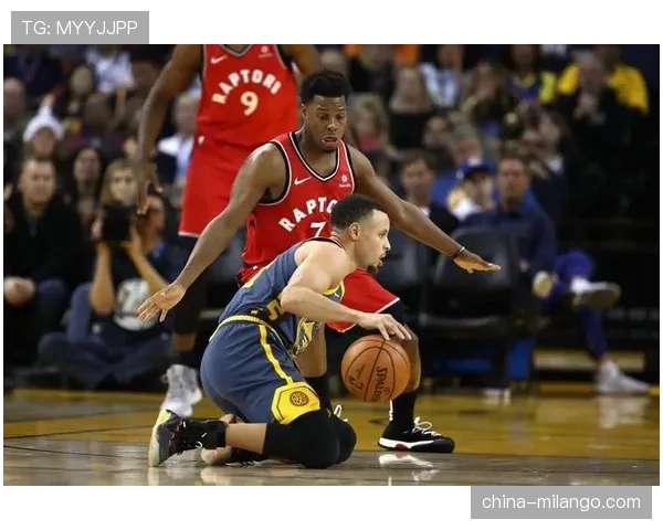 判断阻挡犯规的三大标准，看懂这些你才不会误判